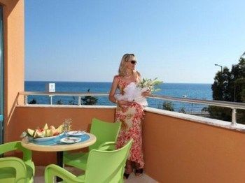 Angel Beach Hotel Tosmur المظهر الخارجي الصورة